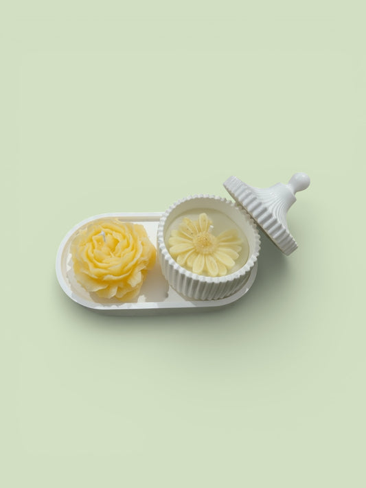Daisy Darling Candle Set, Handmade